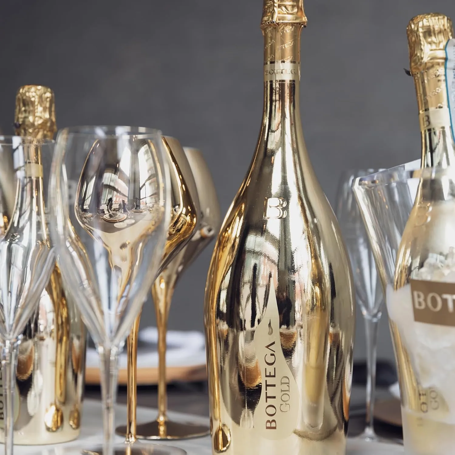 Bottega Gold Prosecco DOC 750 ml con 2 Calici