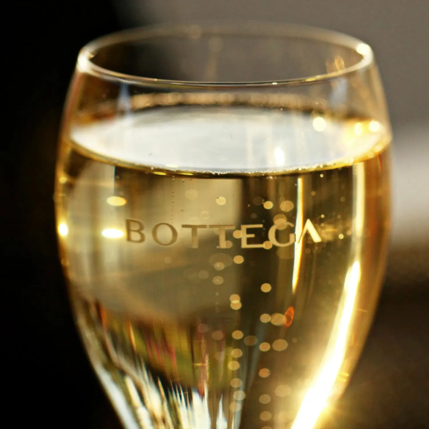Bottega Accademia Black Prosecco DOC Spumante Brut 750ml